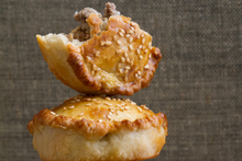 Load image into Gallery viewer, Homemade Pulled Beef Pies 6pk